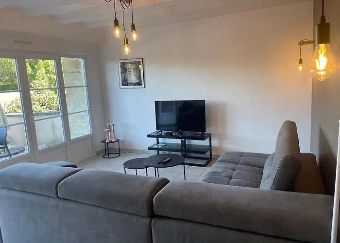 Chez Paul Apartment *