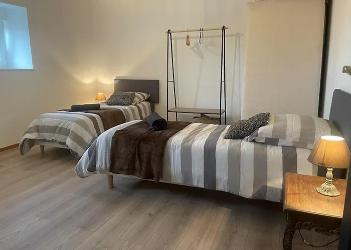 Chez Paul Apartment *