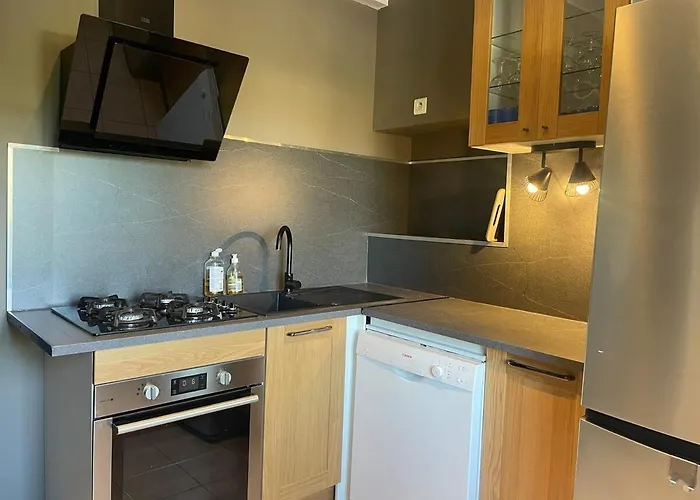 Chez Paul Apartment *